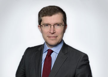 Alban Cabanis, Associé , Corporate Finance - Transaction Services